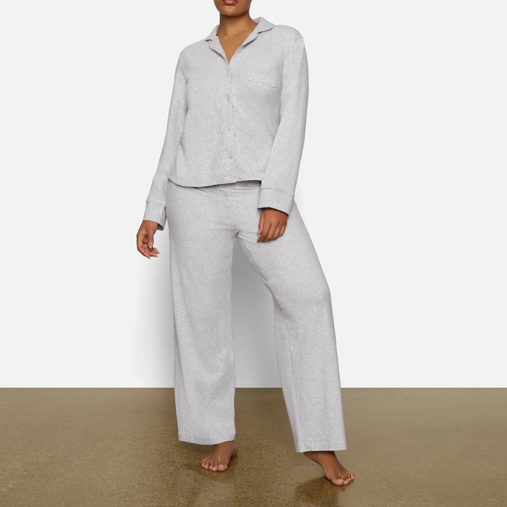 LTE SKIMS COTTON SLEEP BUTTON UP SET XXS LIGHT HEATHER GRAY. Worn once.